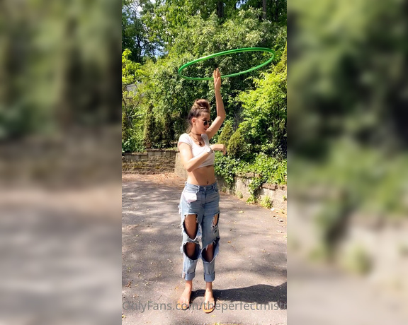 ThePerfectMistress aka Theperfectmistress OnlyFans - Hooping in flip flops