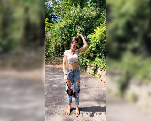 ThePerfectMistress aka Theperfectmistress OnlyFans - Hooping in flip flops