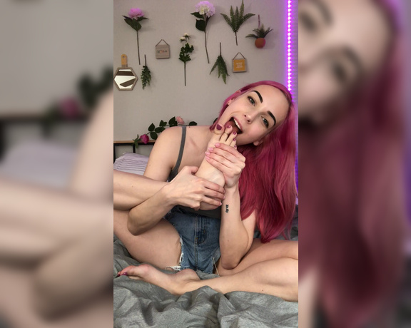 Ashley Lotts aka Ashleylottsxo OnlyFans - Self worship vid