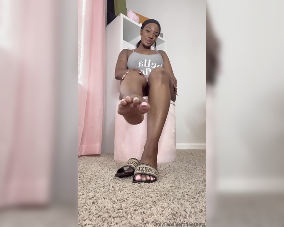 Jae aka Jaefeetz OnlyFans - Baby would you fuck my feet while they’re in these sandals