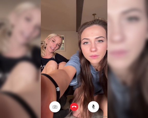 Dakota aka Dakotafade OnlyFans - Friend Zone FaceTime with @cosmicstarlight Weve all been friends for so long we thought it was