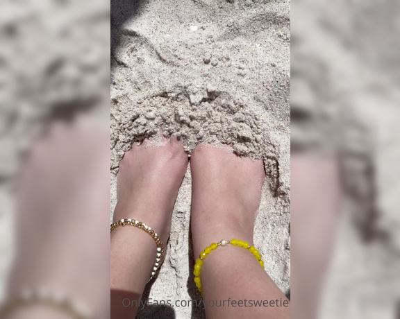 SweetiesToes aka Yourfeetsweetie OnlyFans - I am truly enjoying my time on the beach, who loves sandy toes 5