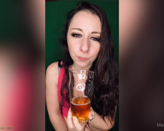 Dakota Charms aka Dakotacharms OnlyFans - You Enjoy Spit and