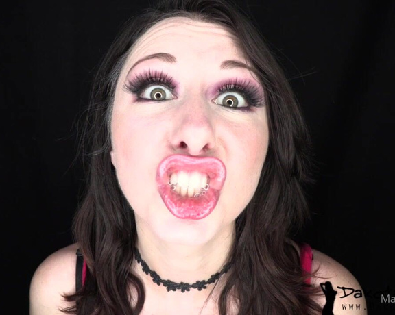 Dakota Charms aka Dakotacharms OnlyFans - Making Faces Clip