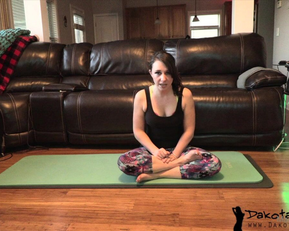 Dakota Charms aka Dakotacharms OnlyFans - Yoga Isnt Free