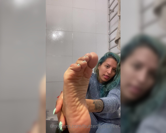 Emma aka Queenstarb OnlyFans - Soft feets are made of this I wish you can give me a massage!