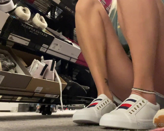 Goddess Kaylee aka Xomaddykxo OnlyFans - Lil secret shoesock strip for you guys as I try on a pair of shoes at Macy’s what would you