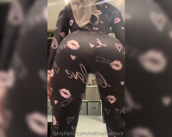 Nattasha Black aka Nattashablack OnlyFans - Do you like my new pijamas