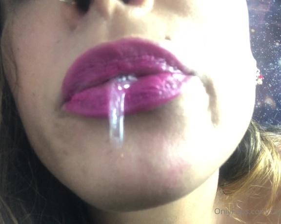 Rainha Rayssa Garcia aka Rayssagarciaoficial OnlyFans - Smoking fetiche #smoking #fetish #mistress #bdsm