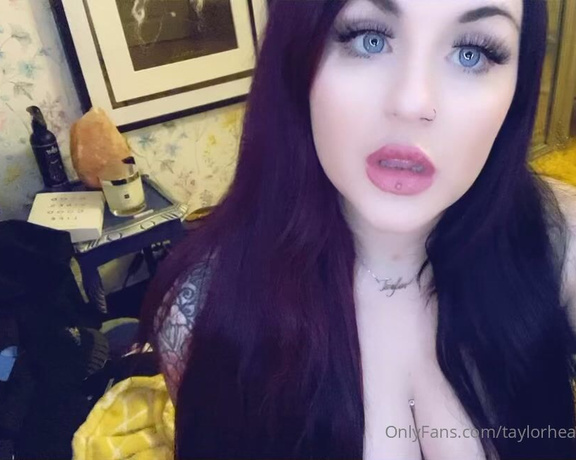 GODDESS TAYLOR aka Taylorhearts_xx OnlyFans - Let’s set you a challenge this week all the way up until valentines