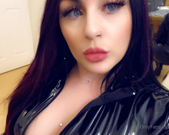 GODDESS TAYLOR aka Taylorhearts_xx OnlyFans Video 15