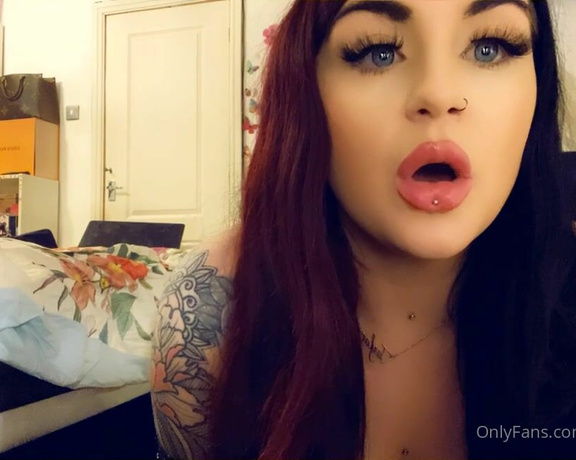 GODDESS TAYLOR aka Taylorhearts_xx OnlyFans - Pathetic tiny cock, you’ll be the laughing stock!!!