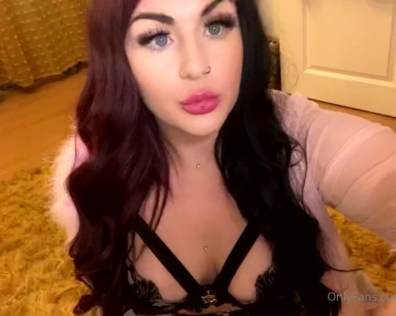 GODDESS TAYLOR aka Taylorhearts_xx OnlyFans - Cuck fantasy 1