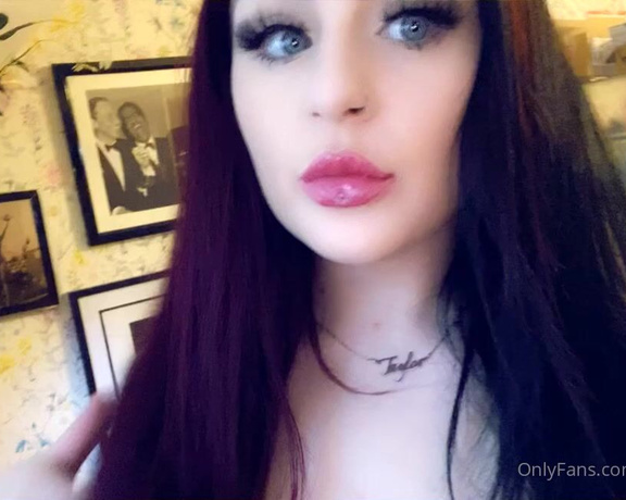 GODDESS TAYLOR aka Taylorhearts_xx OnlyFans - Start your worship