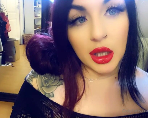 GODDESS TAYLOR aka Taylorhearts_xx OnlyFans - Reminder