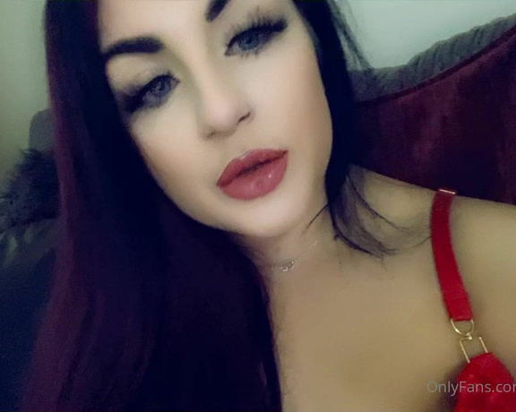 GODDESS TAYLOR aka Taylorhearts_xx OnlyFans - What part of the relapse cycle are you