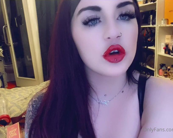 GODDESS TAYLOR aka Taylorhearts_xx OnlyFans - December 4TH TASK