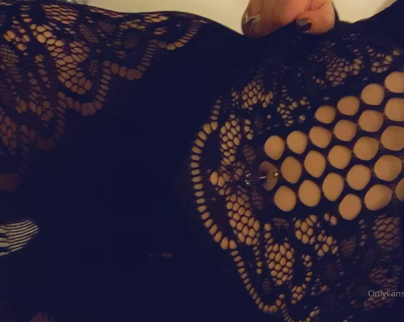 GODDESS TAYLOR aka Taylorhearts_xx OnlyFans - 5dc0b3c933e827b1b74c3