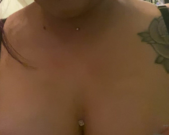 GODDESS TAYLOR aka Taylorhearts_xx OnlyFans - Jerk to these tittys 2mins