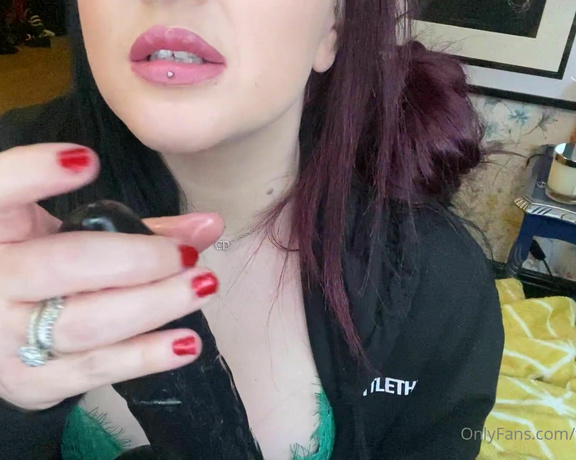 GODDESS TAYLOR aka Taylorhearts_xx OnlyFans - Tuesdays ruin task  DAY 2!