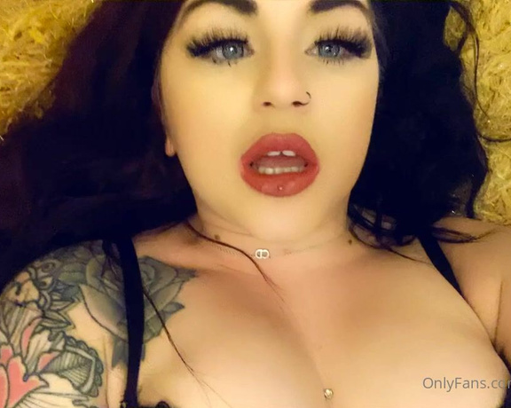 GODDESS TAYLOR aka Taylorhearts_xx OnlyFans - Using your weakness against you BM fetish