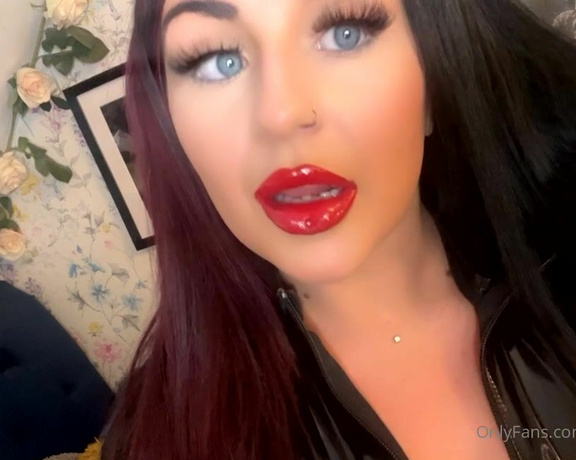 GODDESS TAYLOR aka Taylorhearts_xx OnlyFans Video 40