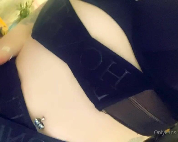 GODDESS TAYLOR aka Taylorhearts_xx OnlyFans - You have no control, you are ruined for