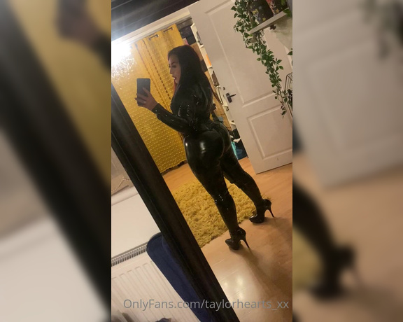 GODDESS TAYLOR aka Taylorhearts_xx OnlyFans Video 84