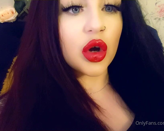 GODDESS TAYLOR aka Taylorhearts_xx OnlyFans - Sound like a situation you want yourself