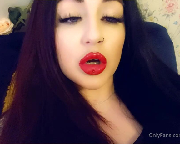 GODDESS TAYLOR aka Taylorhearts_xx OnlyFans - Sound like a situation you want yourself