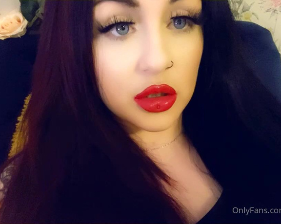 GODDESS TAYLOR aka Taylorhearts_xx OnlyFans - Sound like a situation you want yourself