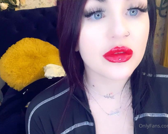 GODDESS TAYLOR aka Taylorhearts_xx OnlyFans - Once I get hold of your fetishes it’s game over