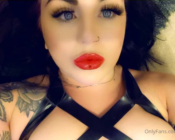 GODDESS TAYLOR aka Taylorhearts_xx OnlyFans - Make me a promise Pussy free