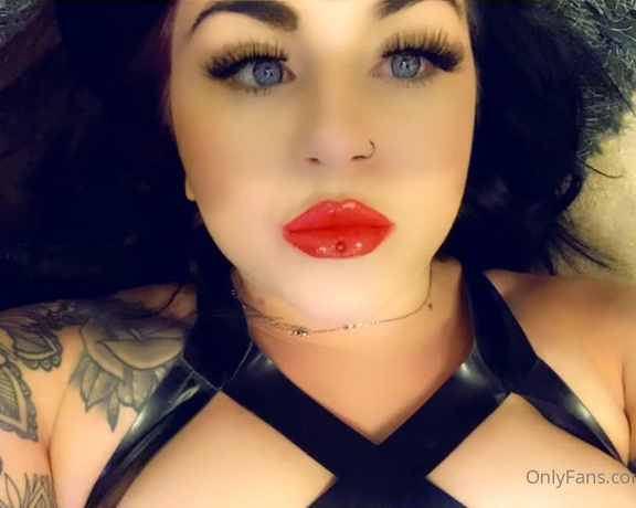 GODDESS TAYLOR aka Taylorhearts_xx OnlyFans - Make me a promise Pussy free