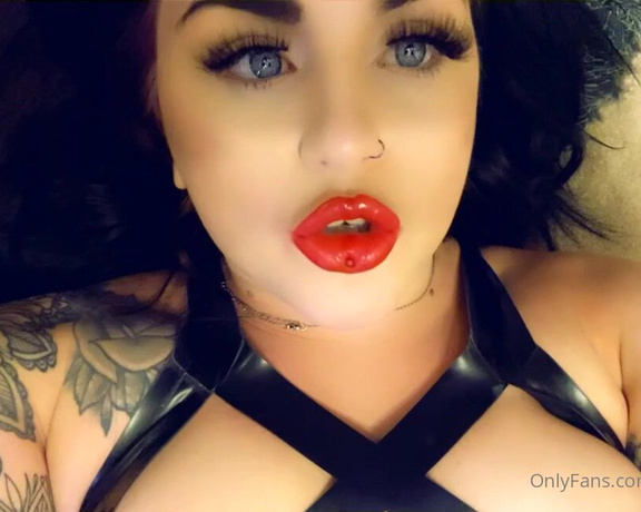 GODDESS TAYLOR aka Taylorhearts_xx OnlyFans - Make me a promise Pussy free