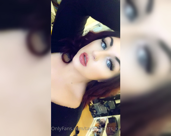 GODDESS TAYLOR aka Taylorhearts_xx OnlyFans - I drive you up the wall, and you should be sending tips to thank