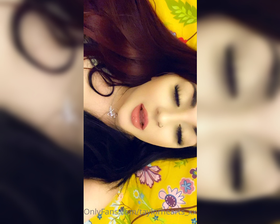 GODDESS TAYLOR aka Taylorhearts_xx OnlyFans - Pussy getting eaten all weekend, what have you been doing loser