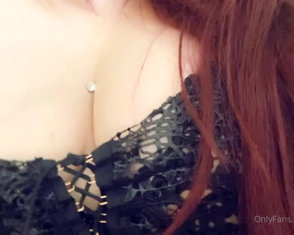 GODDESS TAYLOR aka Taylorhearts_xx OnlyFans - Stroke your dick off