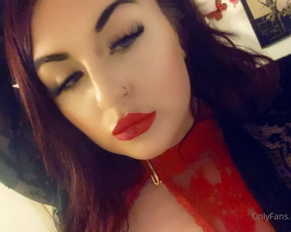 GODDESS TAYLOR aka Taylorhearts_xx OnlyFans - Tell me you love