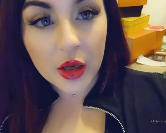 GODDESS TAYLOR aka Taylorhearts_xx OnlyFans - 5e01ce06845f0ff3cd98d