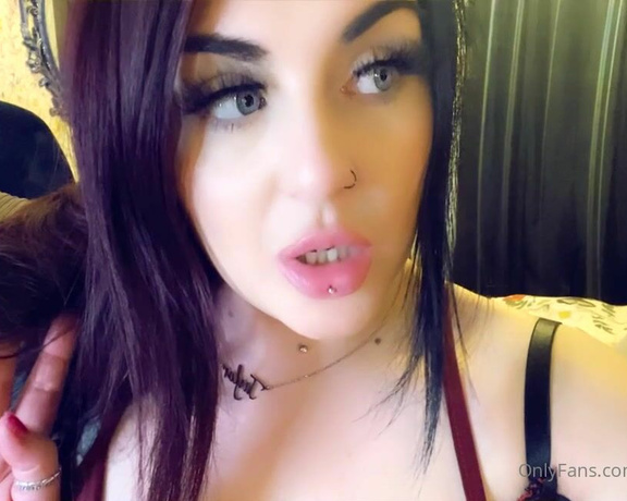 GODDESS TAYLOR aka Taylorhearts_xx OnlyFans - 21st Evening task comment done once finished