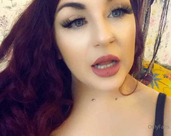 GODDESS TAYLOR aka Taylorhearts_xx OnlyFans - I control your accounts, just like I control your life