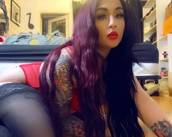 GODDESS TAYLOR aka Taylorhearts_xx OnlyFans - Don’t you really wish
