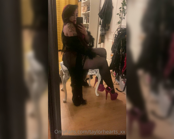 GODDESS TAYLOR aka Taylorhearts_xx OnlyFans Video 73