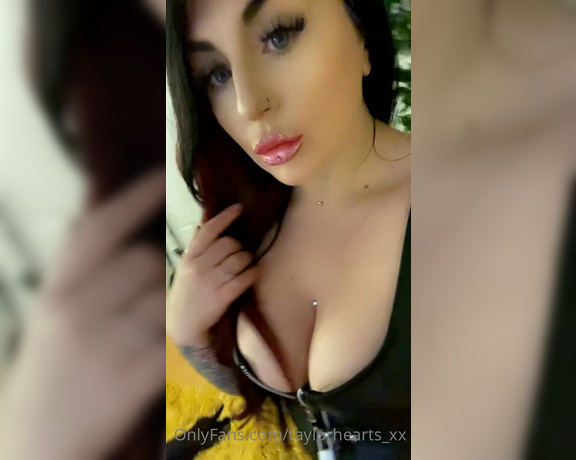 GODDESS TAYLOR aka Taylorhearts_xx OnlyFans - Someone like you will never have the key