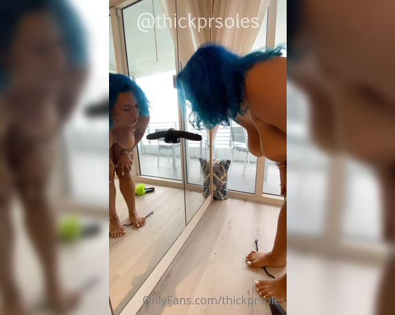 Thickpuertoricansoles aka Thickprsoles OnlyFans - I always wanted to try this and I finally did the last day of me being 25