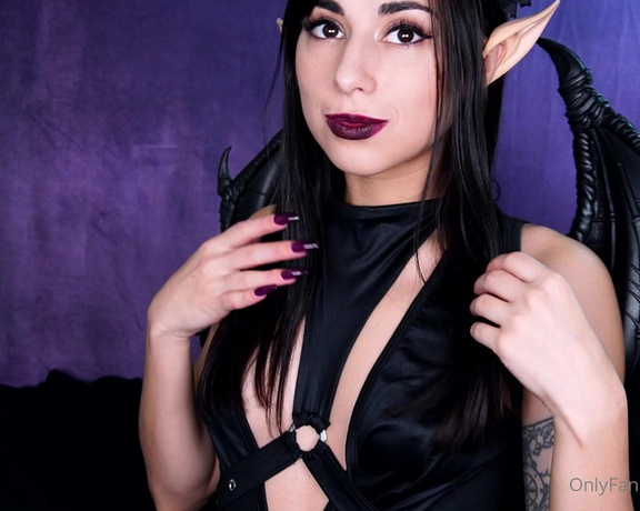 Luna Rexx aka Lunarexx OnlyFans - Succubus Teasing (If you want to see a nakedsee through tullelonger version of this Im sending