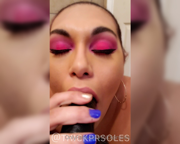 Thickpuertoricansoles aka Thickprsoles OnlyFans - Naughty step mom sucks off son