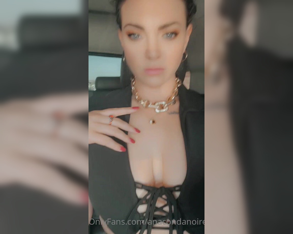 ANACONDA NOIRE aka Anacondanoire OnlyFans - Mesmerized