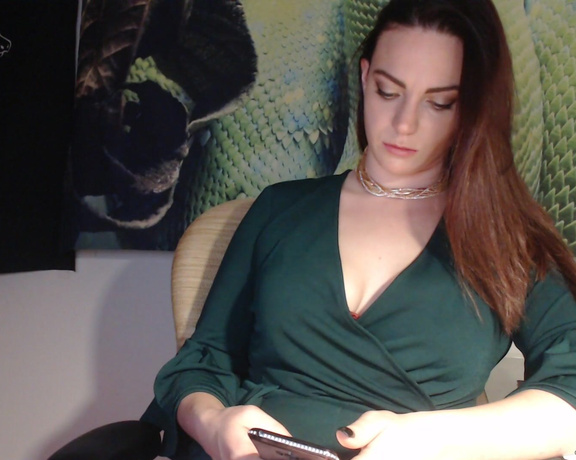 ANACONDA NOIRE aka Anacondanoire OnlyFans - Ignoring you till you accept your place and send whats Mine cuck